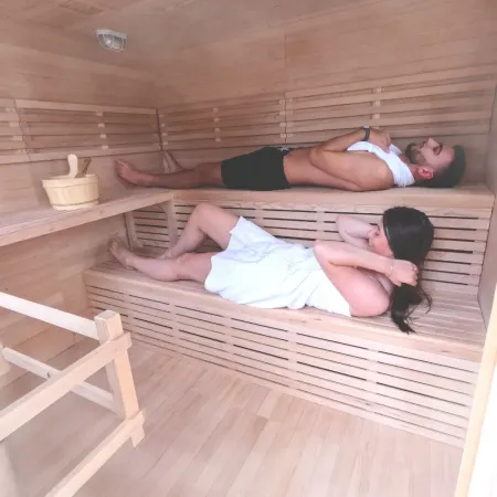Image: alekoproducts.com Aleko Thermowood Wet Dry Outdoor Sauna with Asphalt Roof, 6 kW, 5 Person (SKD5HEM-AP), photo 3 of 5