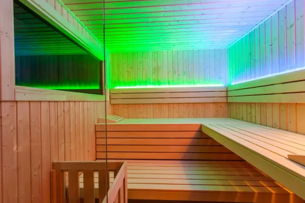 Image: almostheaven.com Almost Heaven Alpina Outdoor Sauna (Heritage Collection), photo 9 of 11