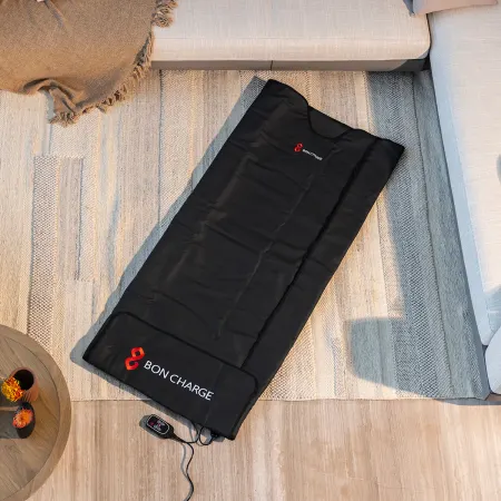 Image: boncharge.com Bon Charge Infrared Sauna Blanket, photo 4 of 8
