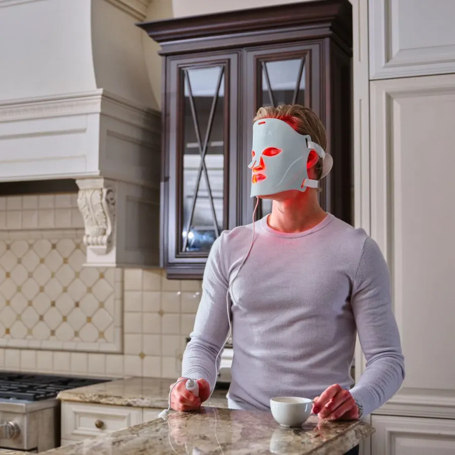 Kala Red Light Face Mask, photo 7 of 9