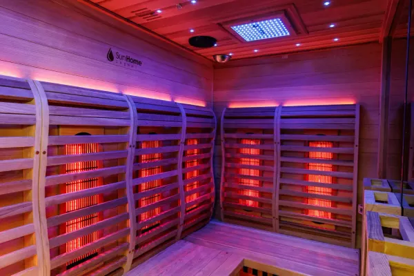 Image: sunhomesaunas.com Sun Home Luminar 5-Person Outdoor Full-Spectrum + Red Light Therapy Add-on, photo 8 of 11