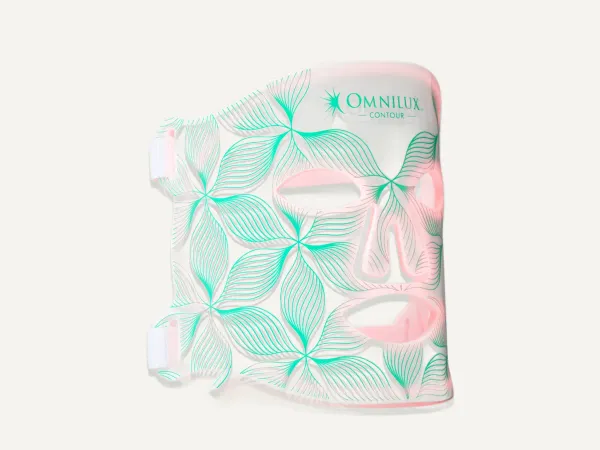 Image: omniluxled.com Omnilux Contour Face
