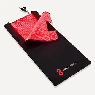 Image: boncharge.com Bon Charge Red Light Therapy Blanket